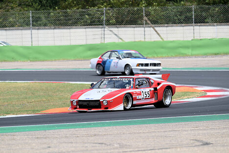 foto auto sportiva