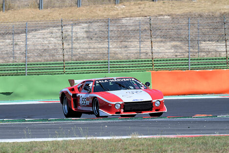 foto auto sportiva