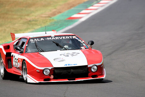 foto auto sportiva