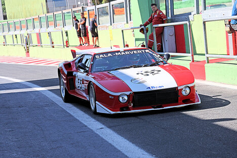 foto auto sportiva