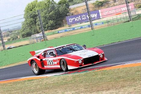 foto auto sportiva